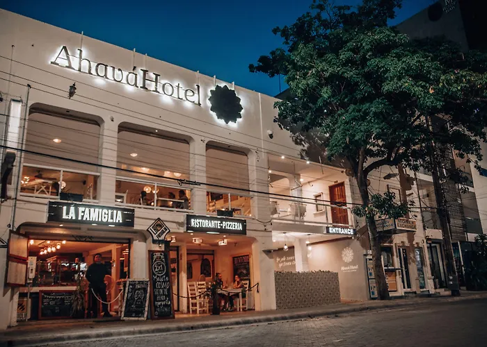 Ahava Hotel